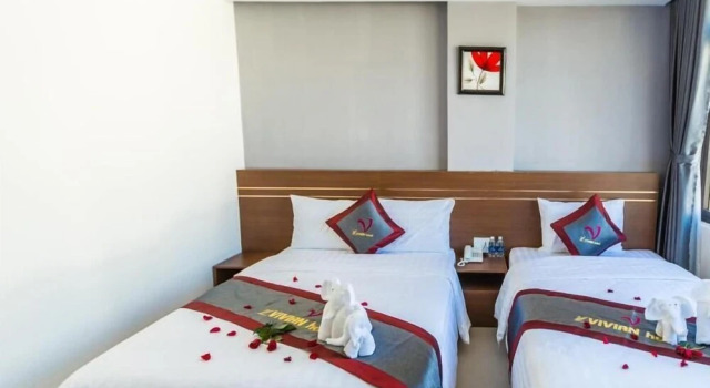 Vivian Hotel