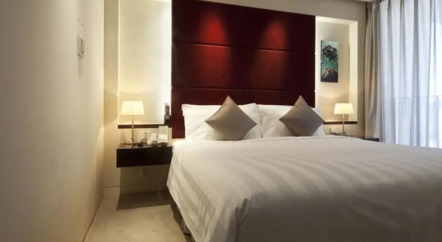 Howard Johnson By Wyndham Parkland Hotel Dalian, Book Hotel Dalian 
