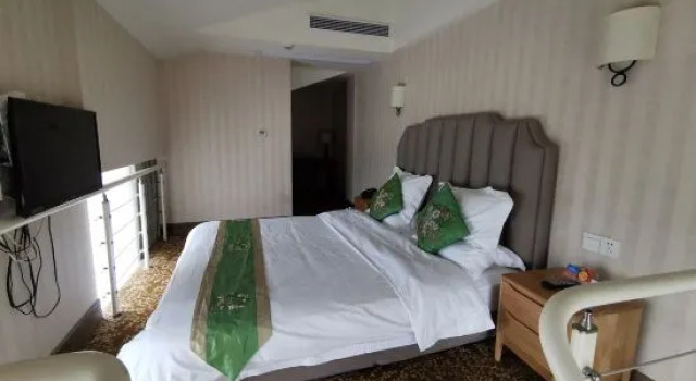 Люкс Дуплекс Famjoy Boutique Hotel