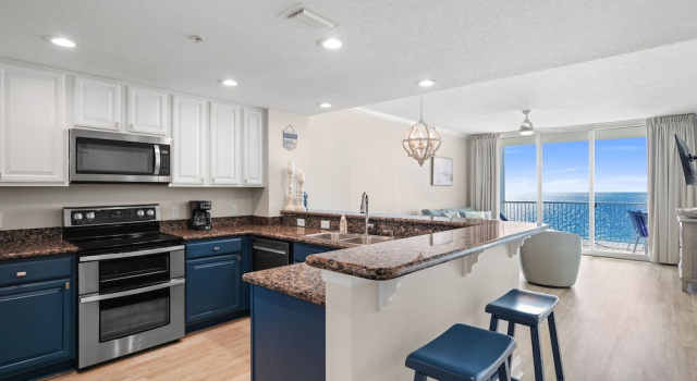 Palazzo 1203 - Two Bedroom With Stunning Gulf Views, Rezerwuj Hotel Hotele w Panhandle Florida z basenem, Basen