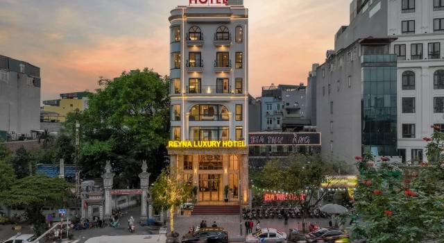 Reyna Luxury Hotel