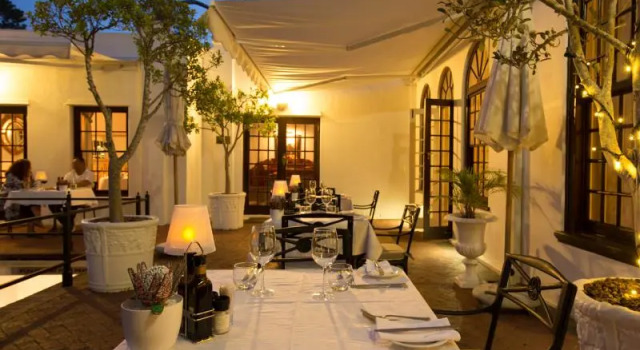 Одноместный люкс с видом на сад The Andros Deluxe Boutique Hotel