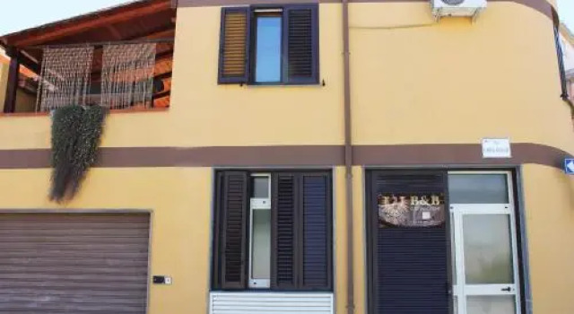 B&B Cappuccini, Забронировать Отель Отели Сассари с завтраком, рядом с Дворец дожей, Завтраки