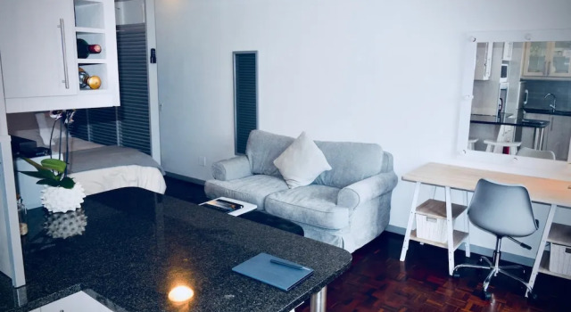 Studio Apartment With Balcony in Central Business District, Забронировать Апартаменты/квартира Апартаменты Cape Peninsula, Апартаменты/квартира