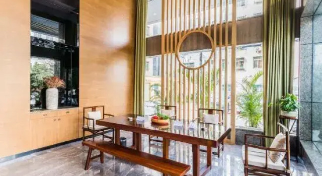 Bafang Park Lane Hotel (Zhanjiang Suixi Quanfeng Plaza Branch), Boek Hotel Hotels in Guangdong met parkeren, Parkeren