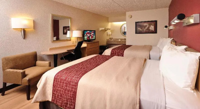 Run of House Red Roof Inn Albany Airport