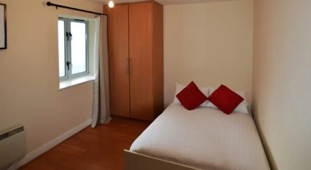 Great 2 Bedroom Apartment in Trendy Stoneybatter, Забронировать Апартаменты/квартира Апартаменты Дублина, рядом с Театр «Тиволи», Апартаменты/квартира