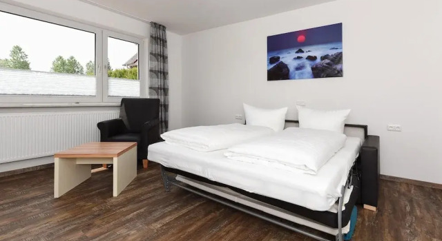 Ferienwohnung 70qm mit Balkon in Bensersiel, Забронировать Апартаменты/квартира Бензерзиль East Frisia