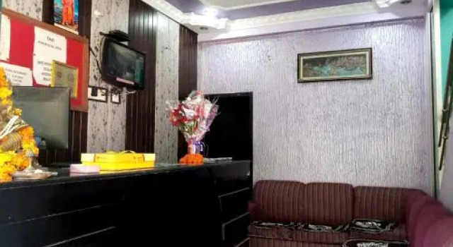 Hotel Guru Residency, Rezervovat Hotel Rišikéš Uttarakhand