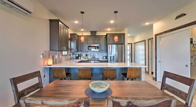 Коттедж Remodeled Sanderling Sea Cottages, Unit 4