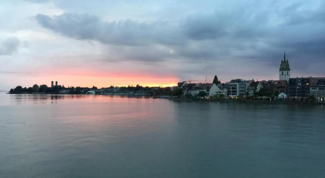Апартаменты c 1 комнатой Apartment Friedrichshafen Center