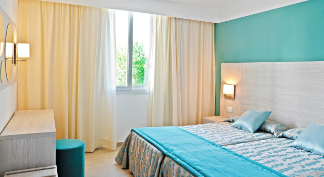 Protur Safari Park Aparthotel