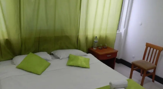 Standard Família quarto MozGuest Residence