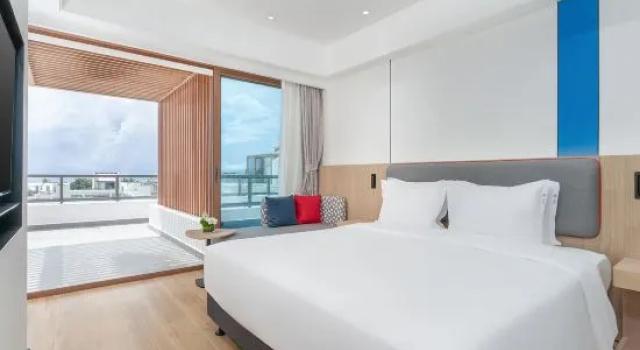 Люкс Дуплекс с 2 комнатами с балконом Holiday Inn Express Wenchang by IHG