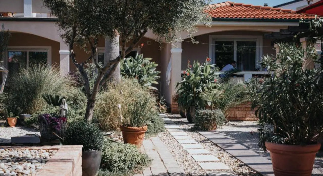 Студия с балконом Villa Lantana