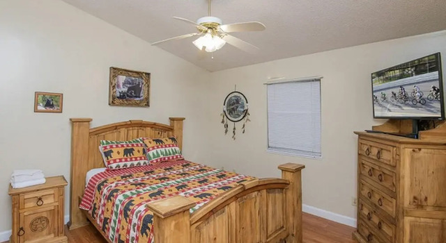 Happy Hours By Heritage Cabin Rentals