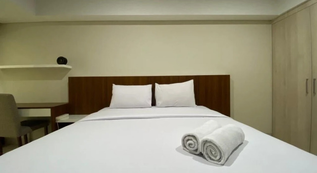 Monolocale New And Homey Studio Apartment At Warhol (W/R) Residence