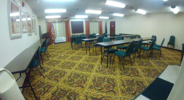 Holiday Inn Express Rensselaer by IHG, Rezerwuj Hotel Rensselaer Indiana