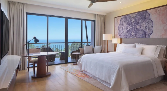 Двухместный номер с балконом и с видом на море The Westin Desaru Coast Resort
