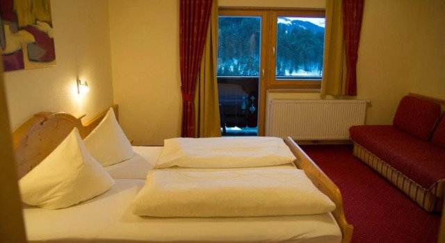 Gasthof Bergschenke Krin, Rezervați Hotel Kirchberg in Tirol Brixental