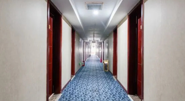 Hello Light Hotel (Wuhan Hankou North Road Branch), Prenota Hotel Hotel a Hubei con parcheggio, Parcheggio