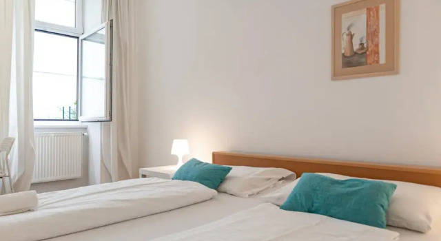 Номер Economy Central 3BR shared Apt. Near Rennweg
