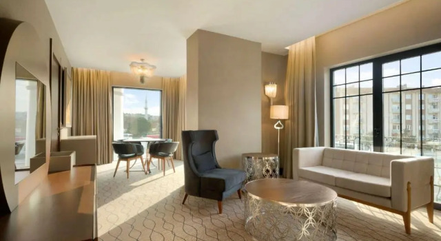 Люкс Ramada by Wyndham Sakarya Hotel