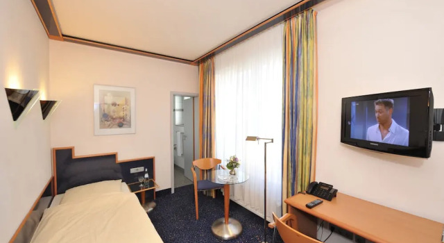 Номер Comfort Insel Hotel