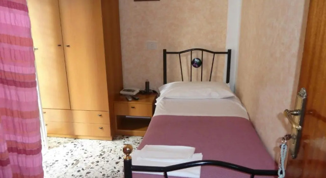 Økonomi- værelse Hotel Bolognese