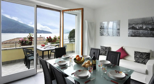 Residenza Bel Sit, Book Hotel Hotels in Como with a Pool, Swimming Pool
