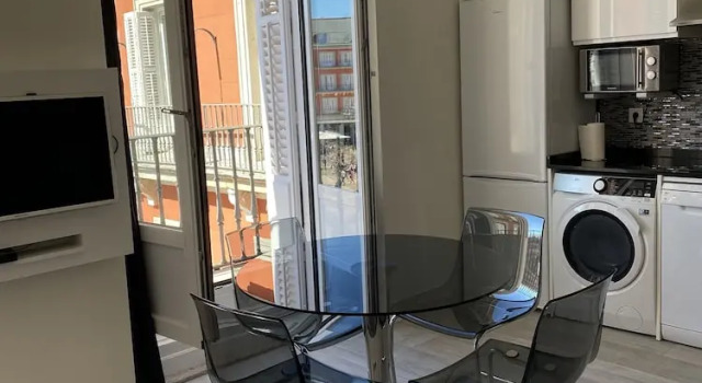 Plaza Mayor Deluxe, Забронировать Отель Бизнес-отели Мадрида, рядом с Театр Монументал, 4* 5*