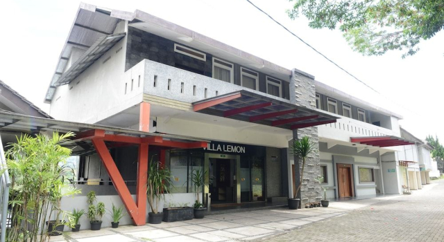 Villa Lemon, Book Villa Villas in Bongkor, Villa