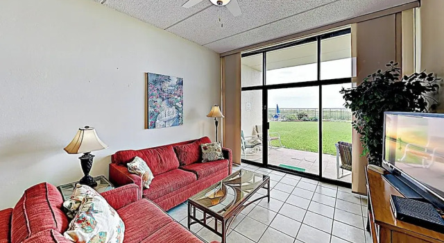 Resort 2BR w/ Patio, Perks: Suntide III - Unit 104, Book Ferieresort Resorthoteller i Padre Island, Ferieresort