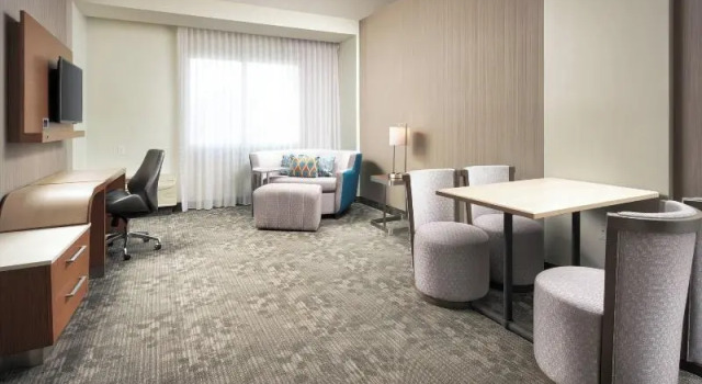 Двухместный люкс c 1 комнатой Courtyard Nashville SE/Murfreesboro