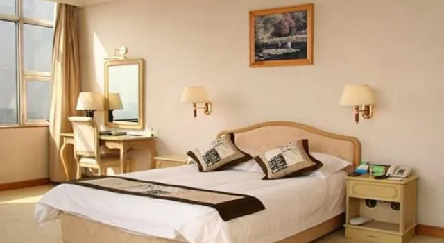 Suite Sunshine Hotel