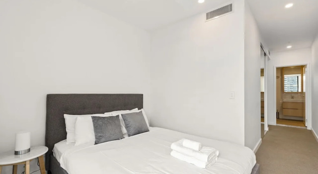 Апартаменты с 2 комнатами с балконом South Brisbane 2 Bedrooms Apartment with Free Parking by KozyGuru