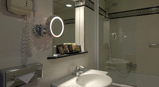 Двухместный номер Comfort Apollofirst Boutique Hotel