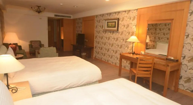 Deluxe room Apollo Hotel