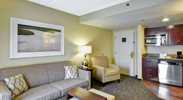 Люкс Homewood Suites by Hilton Augusta