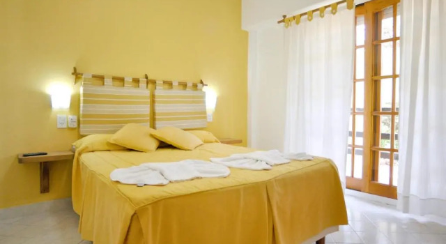 Apart Octogono Condominio, Забронировать Отель Отели Вилья-Хесель с бассейном, рядом с Villa Gesell Beach, Бассейн
