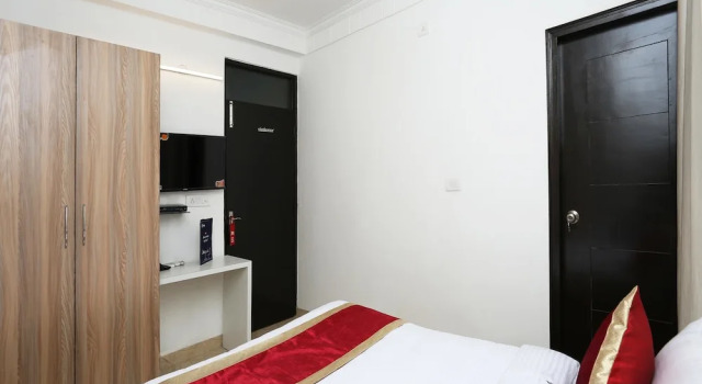 Galaxy Residency By OYO Rooms