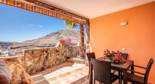 Семейные апартаменты с 2 комнатами с видом на море Granada I Apartments