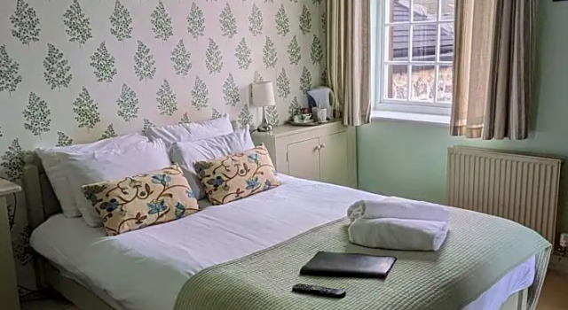 Номер Classic Charles Cotton Hotel