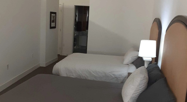 Great Value 1 Bedroom Apartment! Fast Wifi!