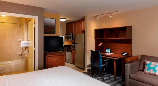 Люкс TownePlace Suites Houston North/Shenandoah