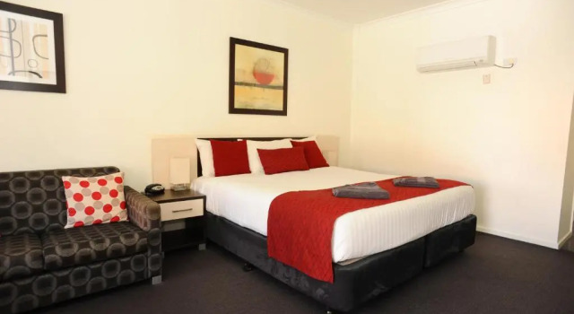 Двухместный номер Deluxe Horsham Mid City Court Motel