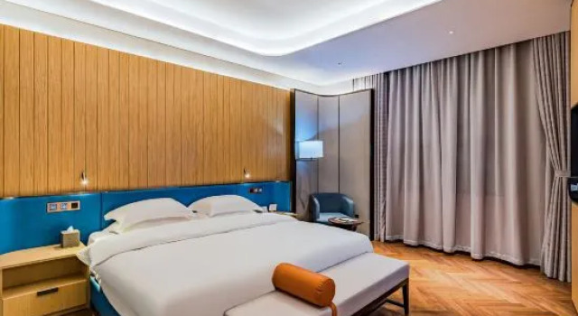 Люкс Business Jiangnanchun Hot Spring Resort Hotel
