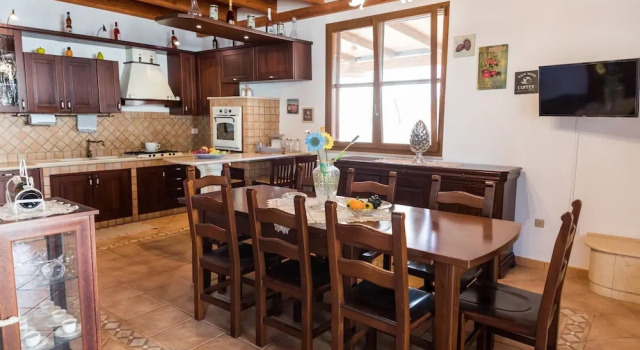 Вилла Comfort Villa Geraldina  con piscina