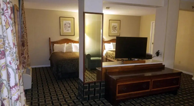 Люкс Americas Best Value Inn Winnsboro, SC