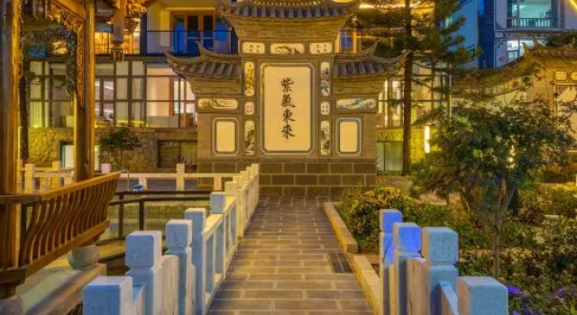 Floral Lux Hotel · Jing Hotel (Dali Bohai Ecological Corridor), Prenota Hotel Hotel a Dali con parcheggio, Parcheggio